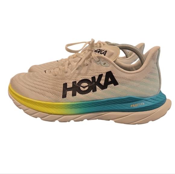Hoka Other - HOKA ONE ONE. MACH 5. WHITE AND BLUE GLASS SNEAKERS. SIZE 9D.